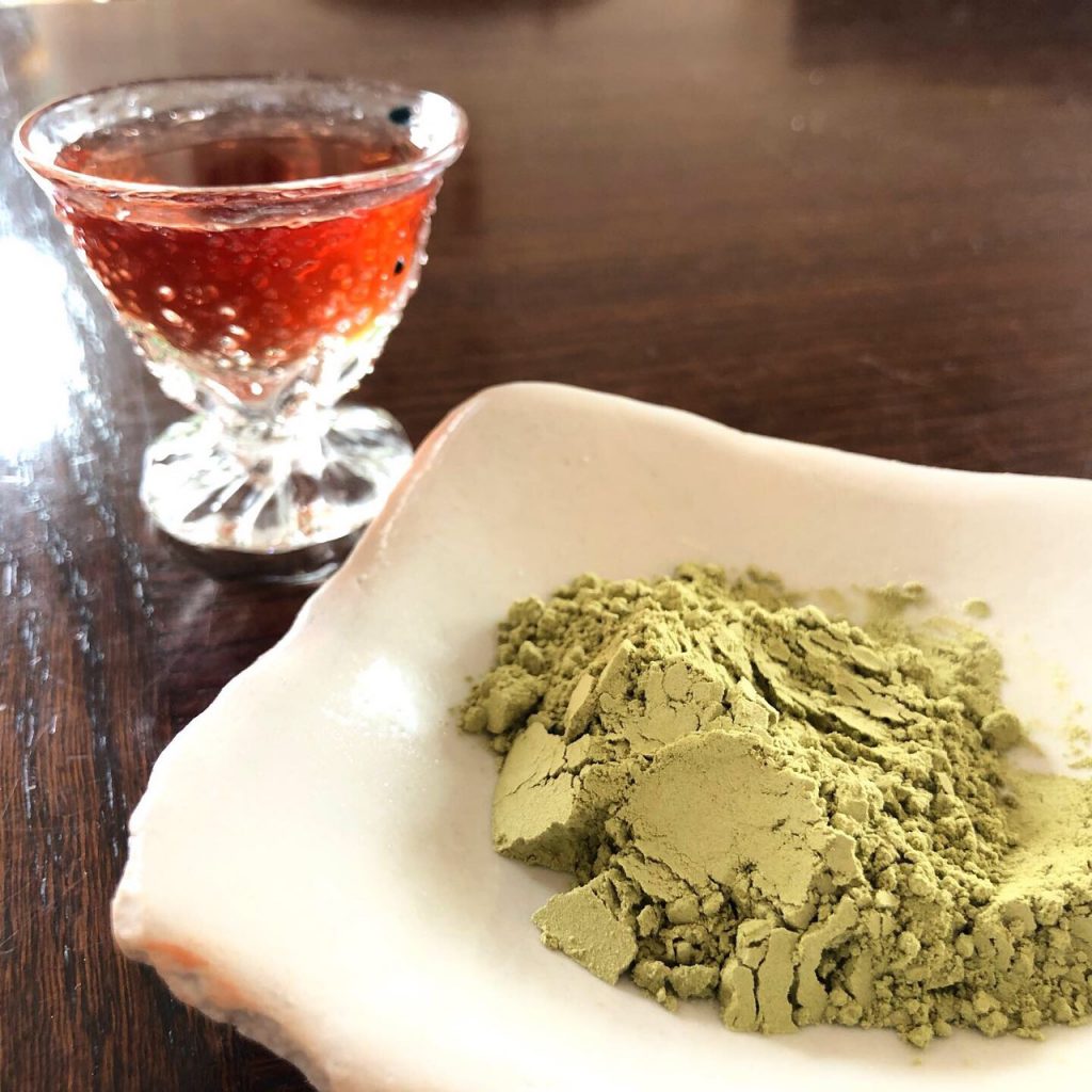 ビワミンとイグサ青汁